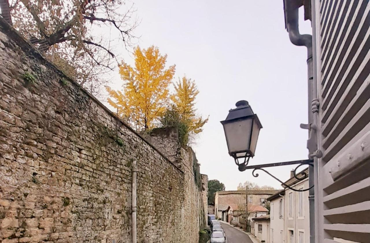 Logis Des Lugats, Gite De Charme La Réole Exteriér fotografie